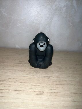 Fisher-Price Little People Gorilla Figure | Zoo Animal | 3/$20 Promo
